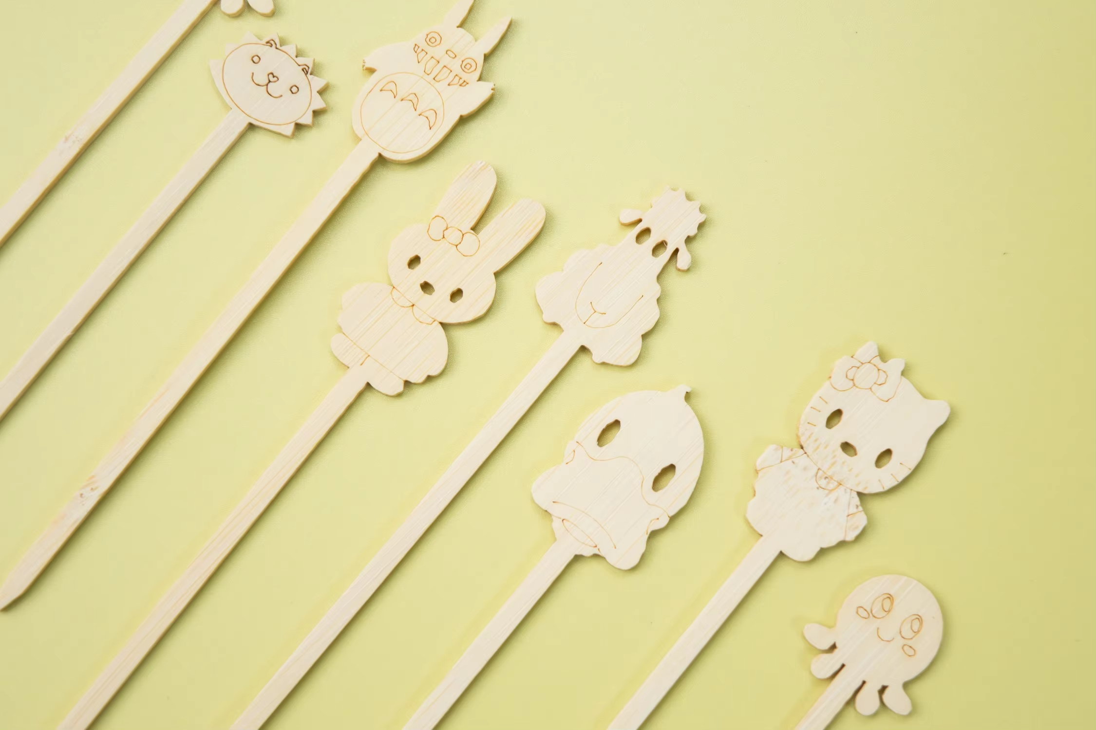 Bamboo Picks with Animal Design