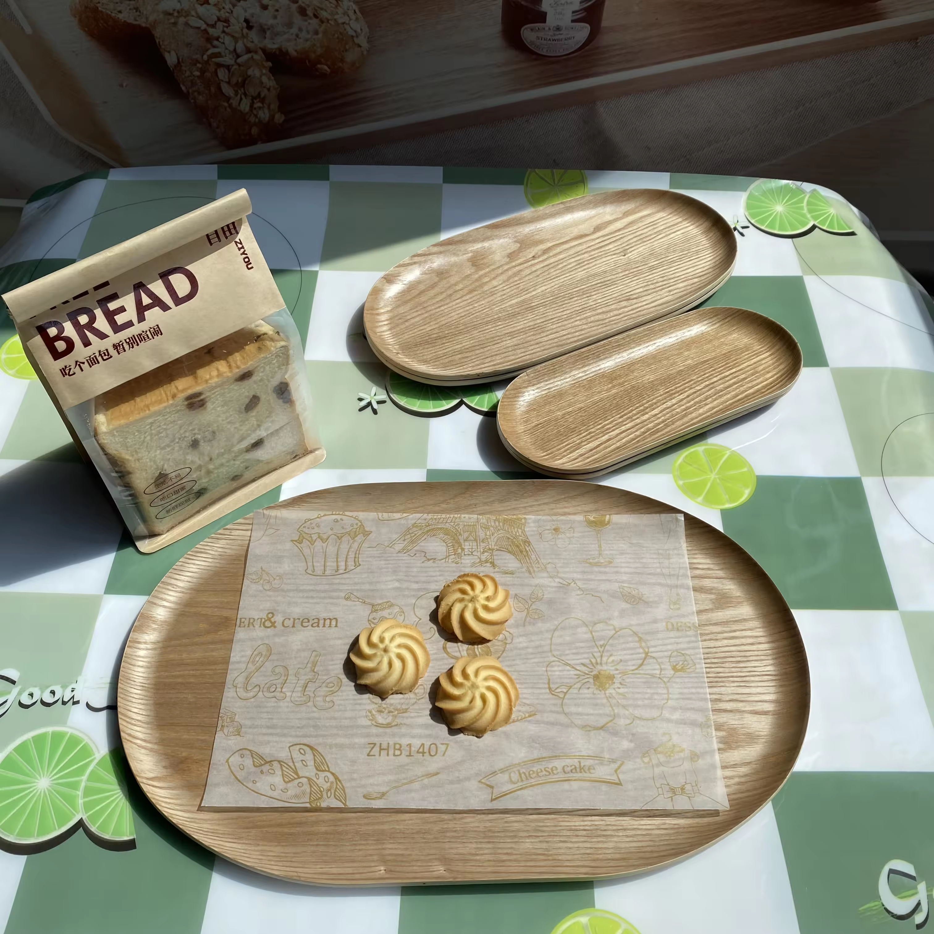 Irregular Decorative Wood Snack/Fruit and Food Tray 