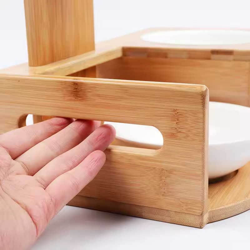 Eco-Friendly Pet Feeder Automatic Water Dispenser for Cats or Dogs 