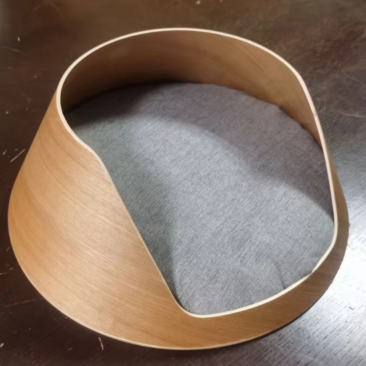 Fable-pets Conical Shape Round Cattery Cat House with Cushion